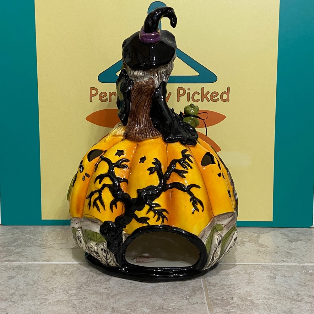 Blue Sky Clayworks GRIZELLDA’S PUMPKIN PATCH Tealight Holder - Picture 4 of 11